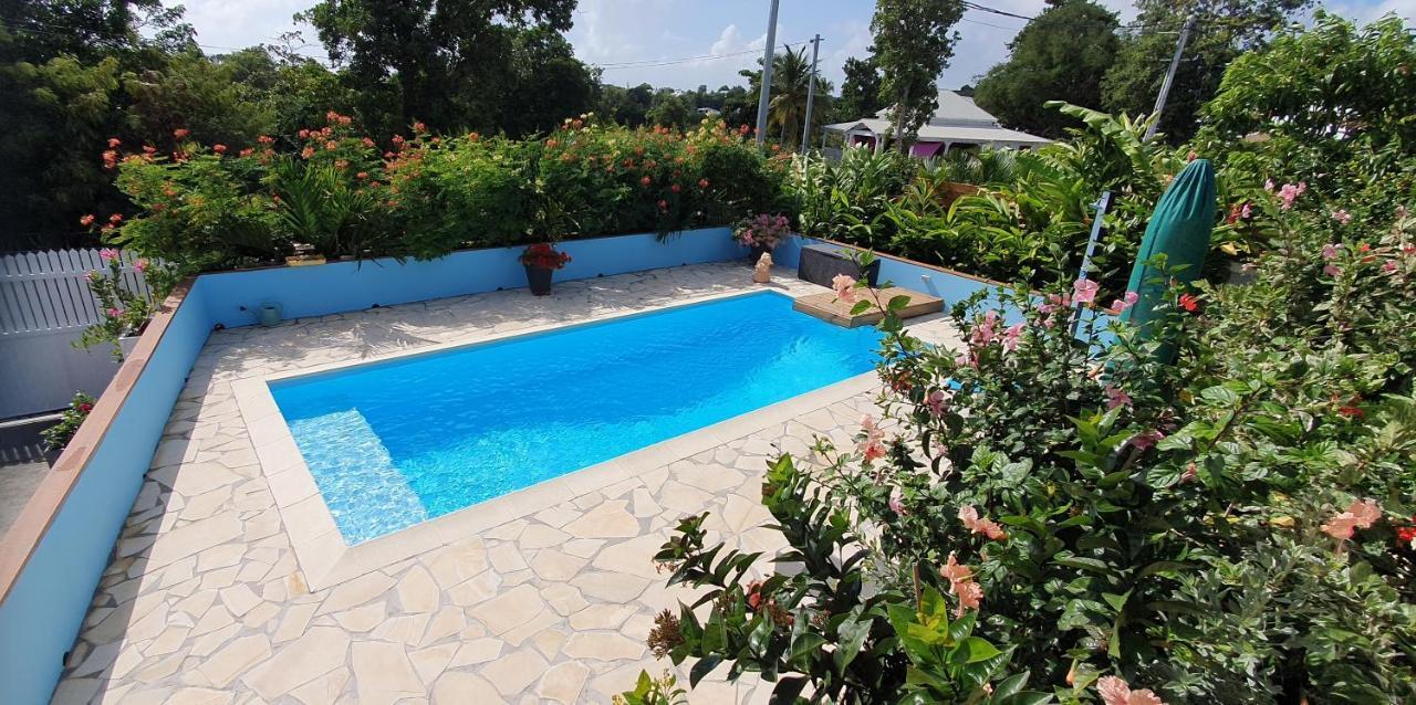 "Chez Claudia "Charmant Logement Avec Jacuzzi Privatif En Toute Intimite Sur Belle Terrasse Exterieure En Bois Et Piscine Courcelles Ngoại thất bức ảnh