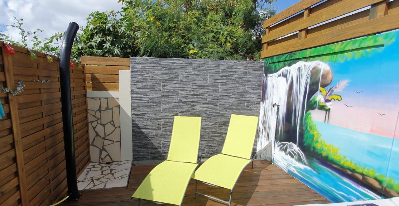 "Chez Claudia "Charmant Logement Avec Jacuzzi Privatif En Toute Intimite Sur Belle Terrasse Exterieure En Bois Et Piscine Courcelles Ngoại thất bức ảnh