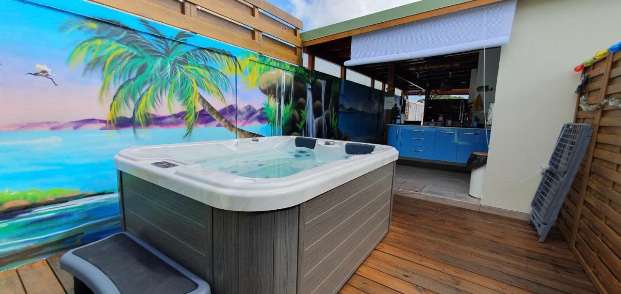 "Chez Claudia "Charmant Logement Avec Jacuzzi Privatif En Toute Intimite Sur Belle Terrasse Exterieure En Bois Et Piscine Courcelles Ngoại thất bức ảnh