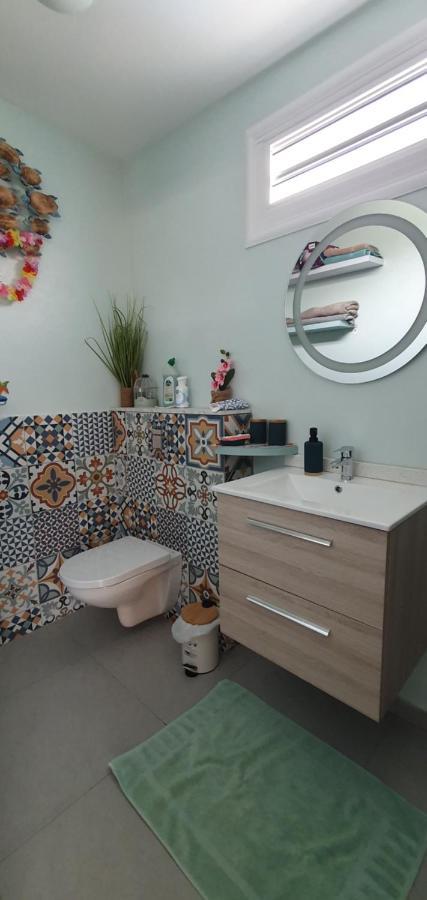"Chez Claudia "Charmant Logement Avec Jacuzzi Privatif En Toute Intimite Sur Belle Terrasse Exterieure En Bois Et Piscine Courcelles Ngoại thất bức ảnh